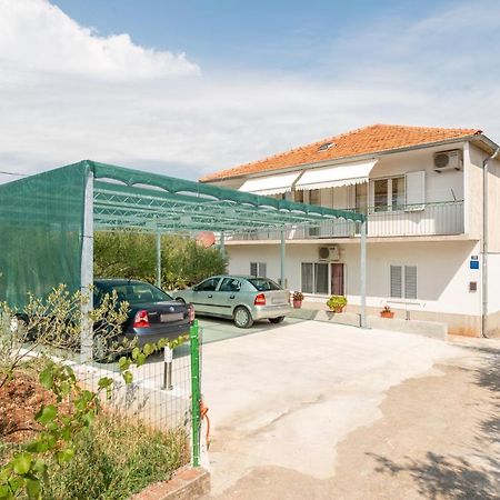 Apartments By The Sea Slatine, Ciovo - 11047 Exteriör bild