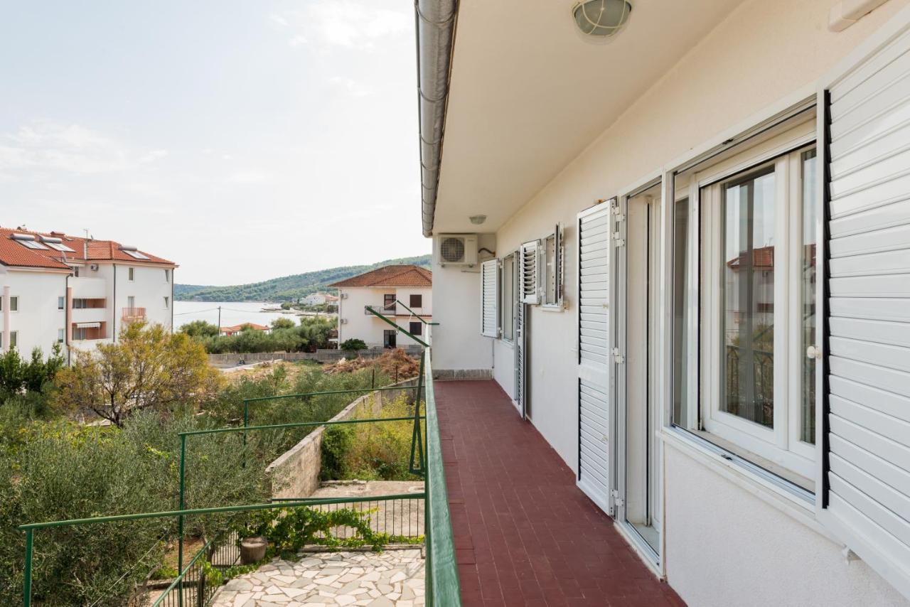 Apartments By The Sea Slatine, Ciovo - 11047 Exteriör bild
