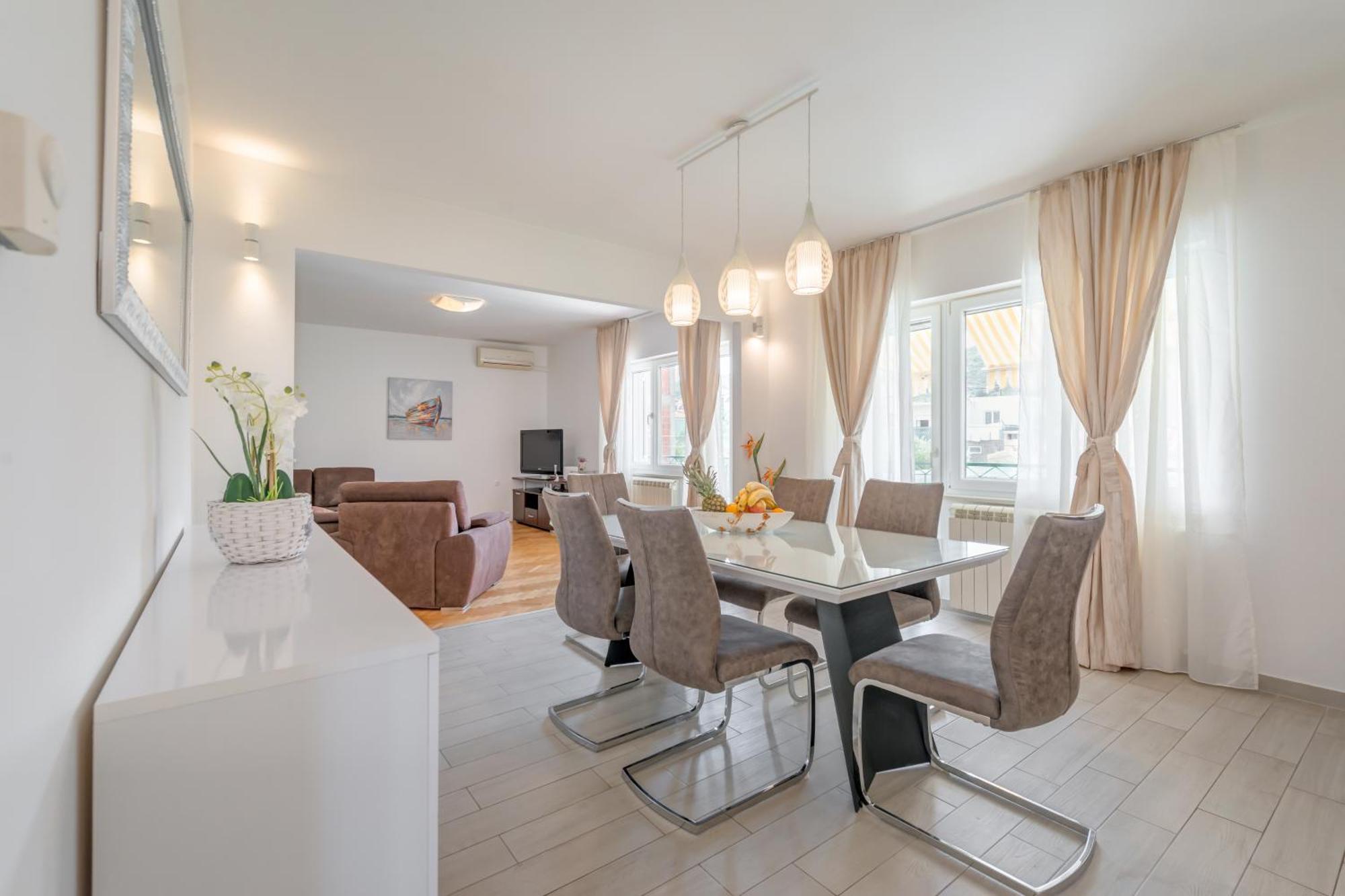 Apartments By The Sea Slatine, Ciovo - 11047 Rum bild